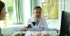 <b>一名成熟的病理科大夫至多需要8到10年</b>